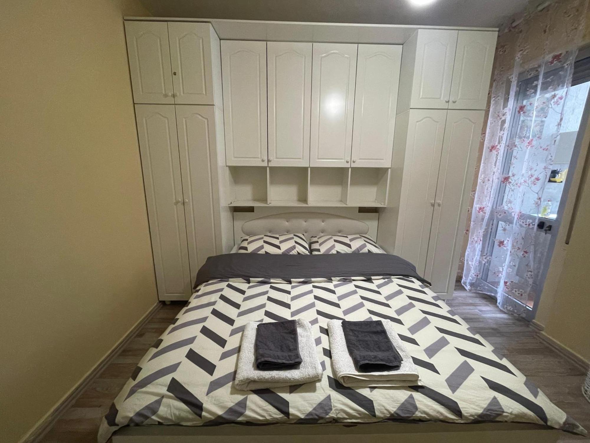 טיראנה Bricks Apartment Near Pazari I Ri מראה חיצוני תמונה